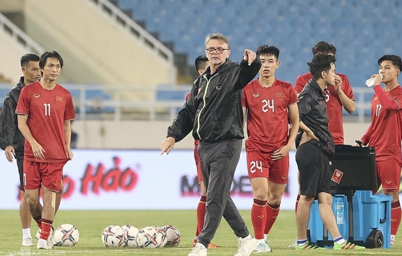 Thấy được gì qua danh sách sơ bộ của ĐTQG Việt Nam chuẩn bị cho Asian Cup 2023?